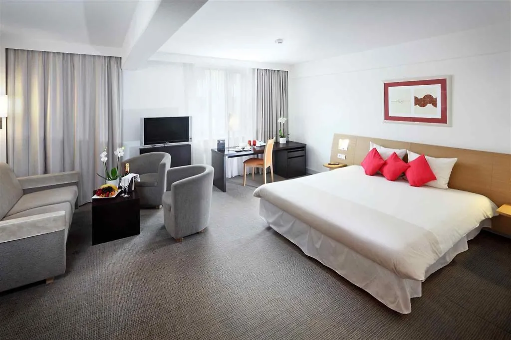 Отель Novotel Praha Wenceslas Square