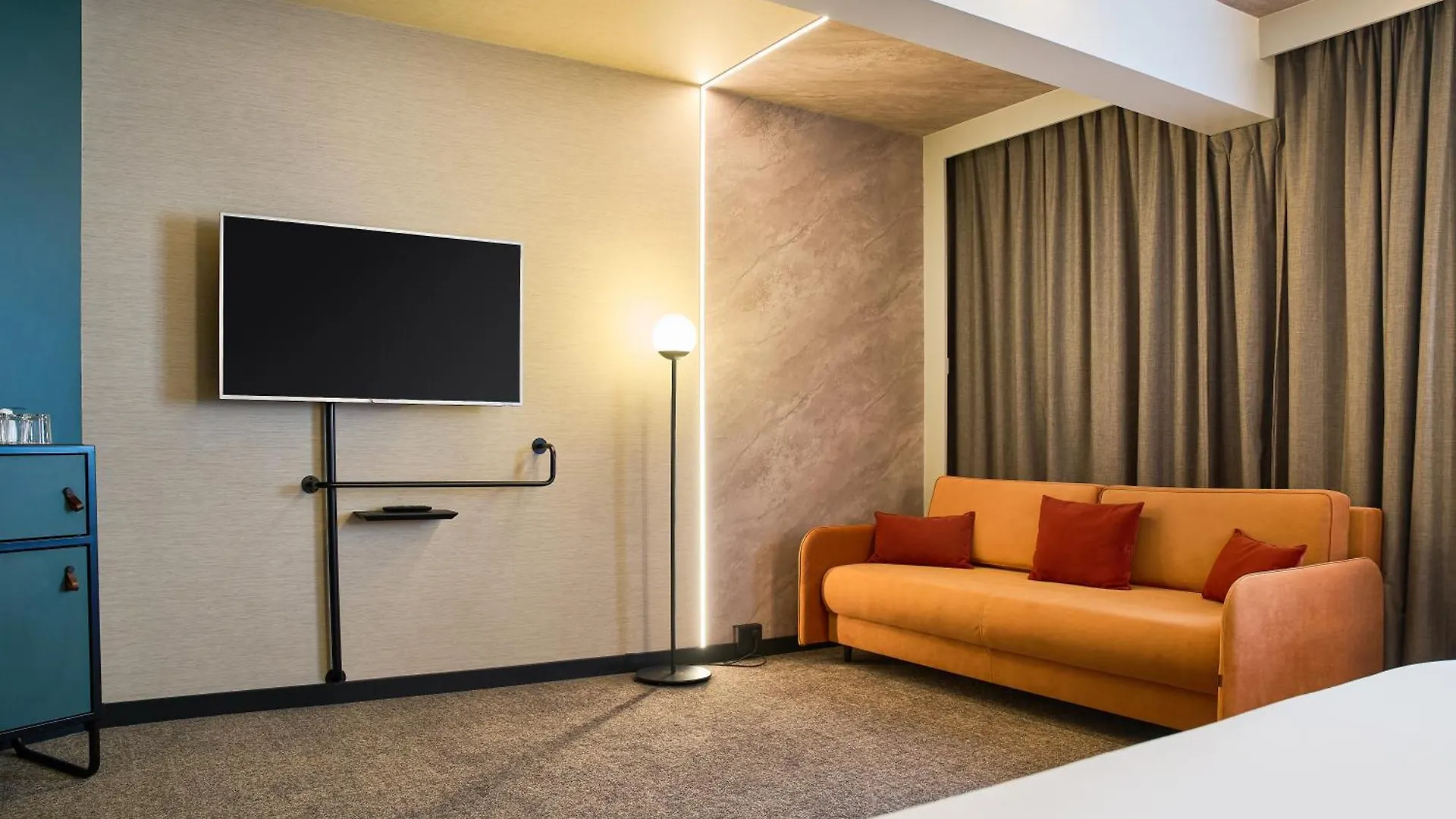 Отель Novotel Praha Wenceslas Square