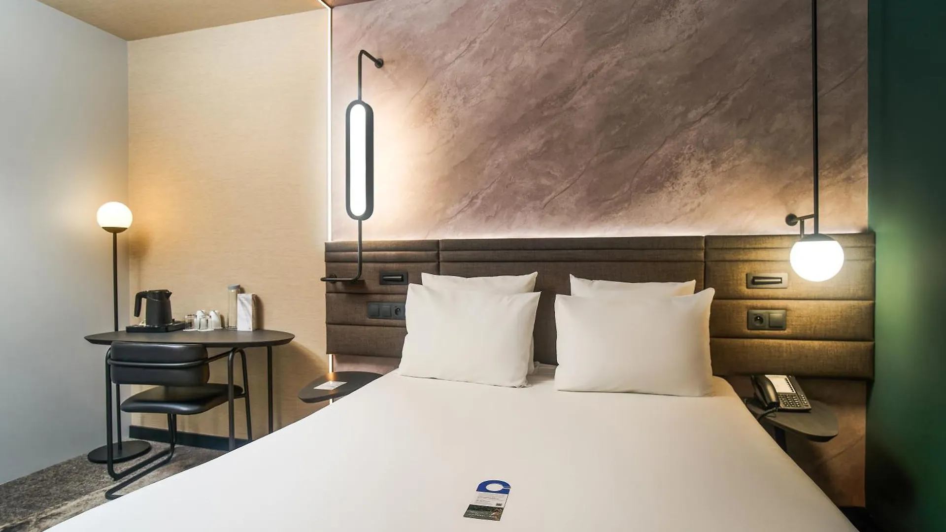 Novotel Praha Wenceslas Square 4*, Прага Чехия