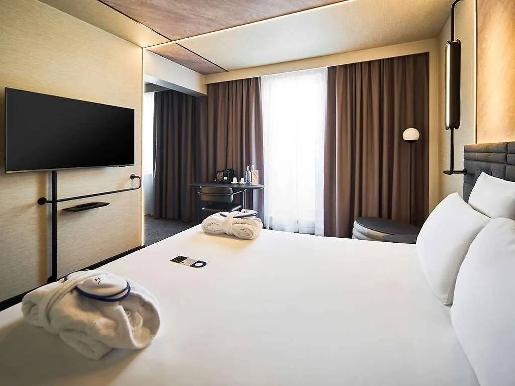 **** Отель Novotel Praha Wenceslas Square Чехия
